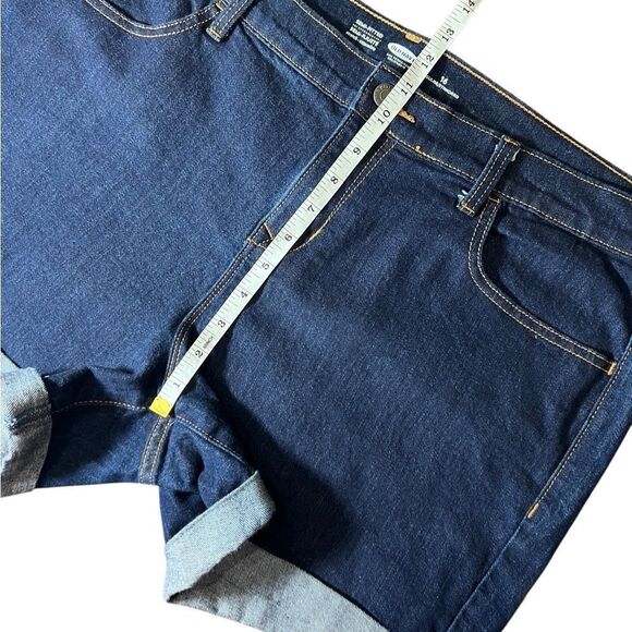 Old Navy semi fitted stretch rolled bottom jean shorts plus Size 16 - Picture 7 of 10